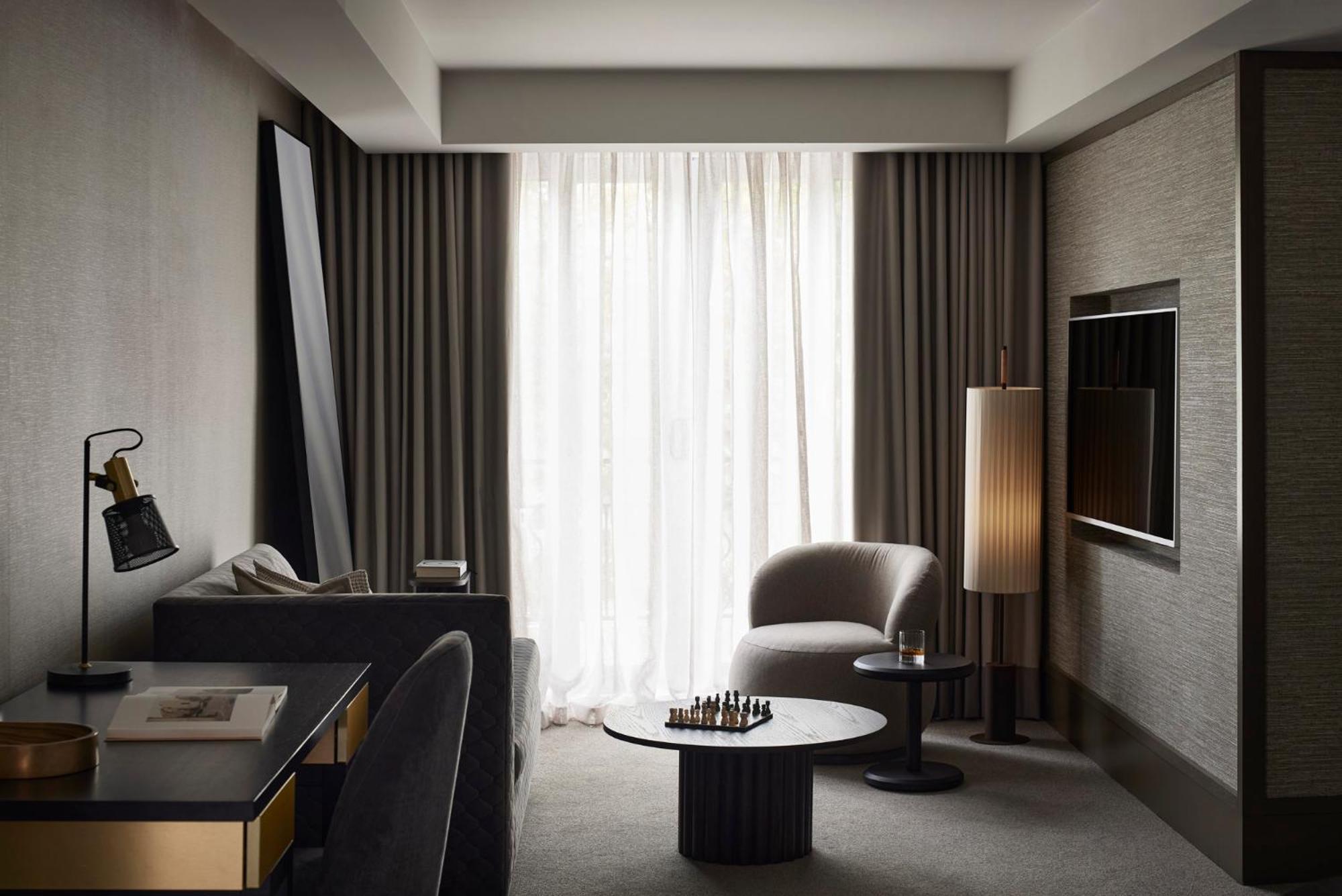 The Lyall Melbourne Luaran gambar