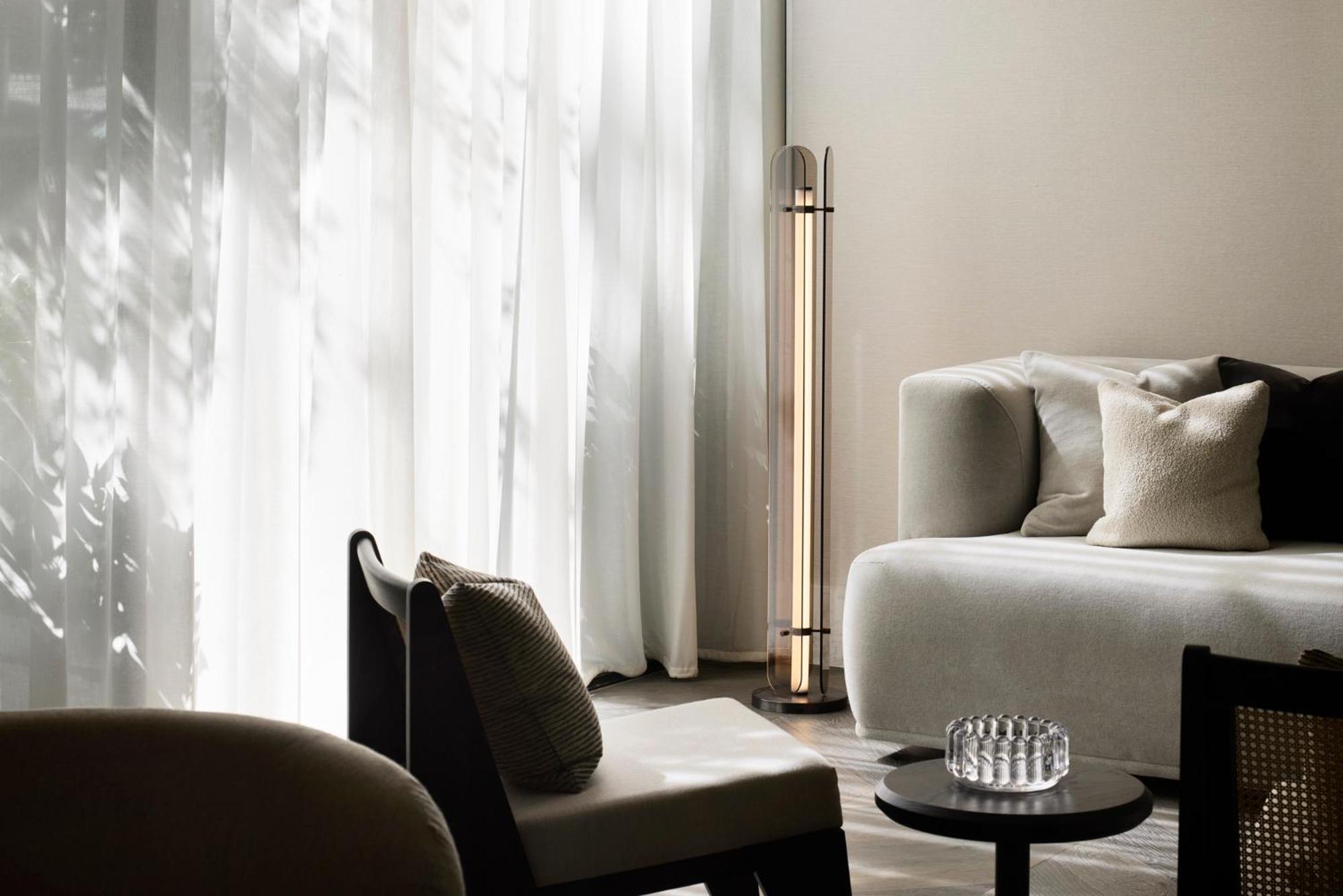 The Lyall Melbourne Luaran gambar