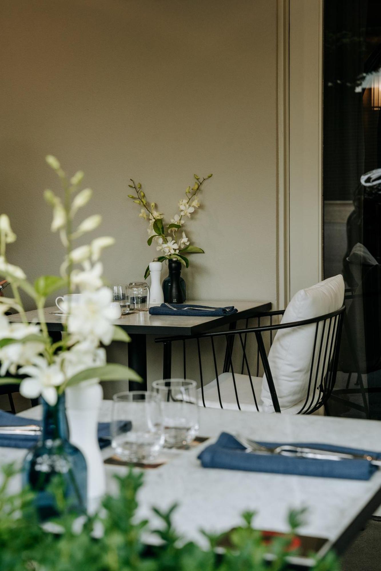 The Lyall Melbourne Luaran gambar